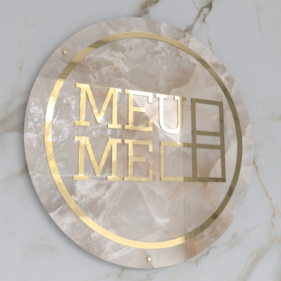 Round illuminated logo for the wall - Onyx marble